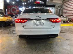 جاكوار XF